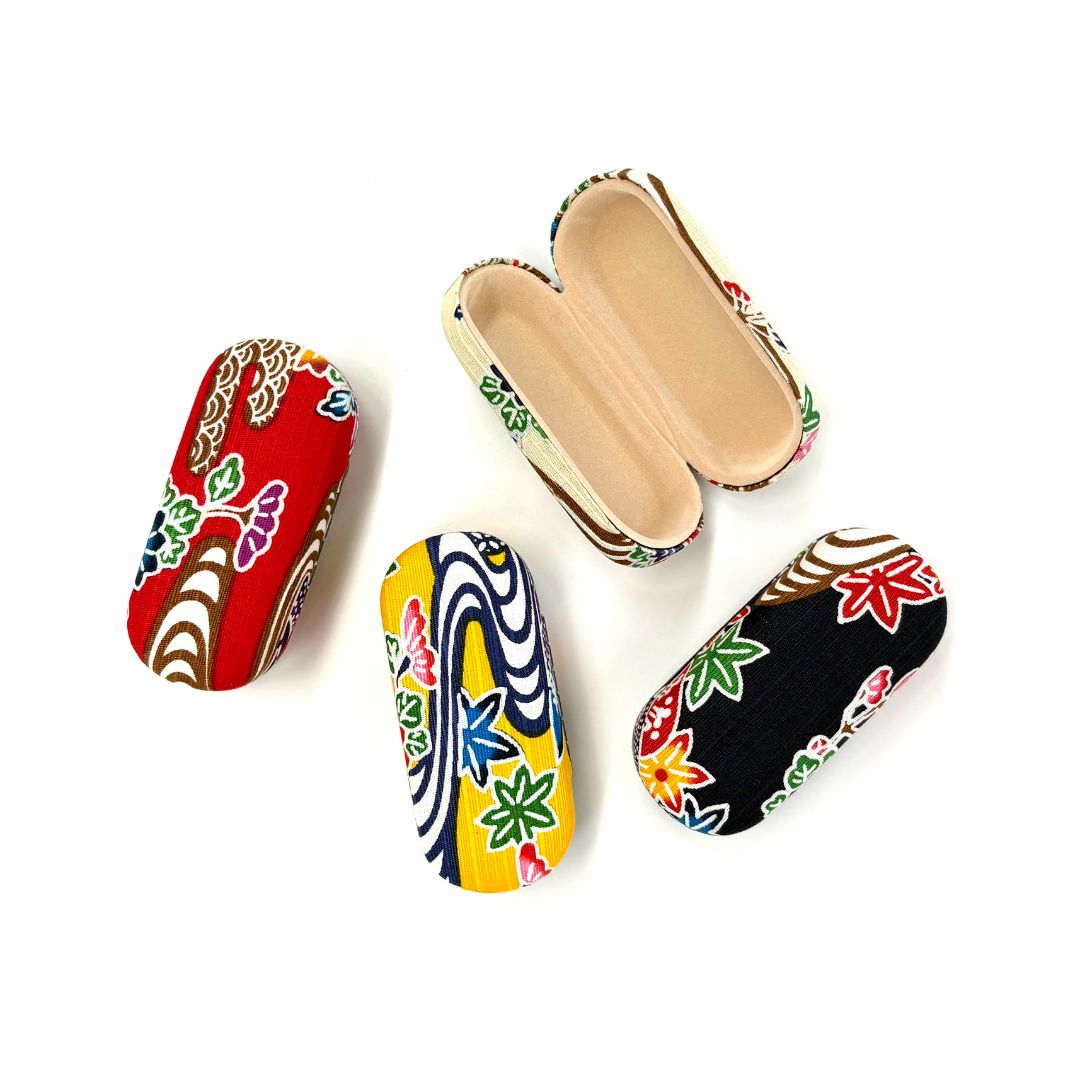 染紅型小物入れ