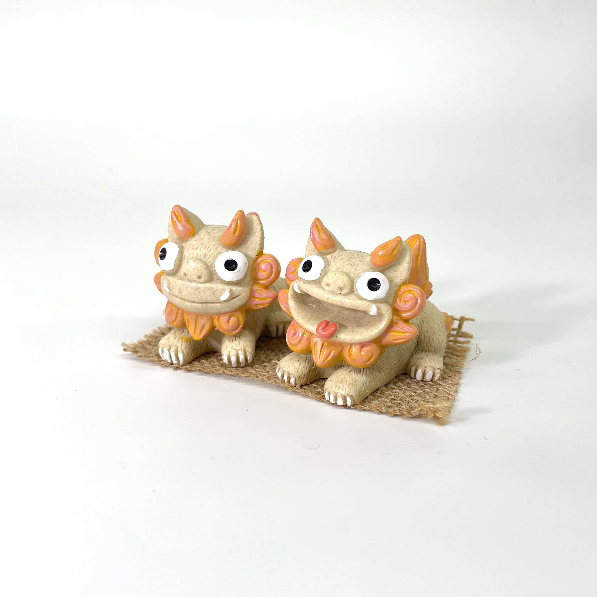 はいさいシーサー正面伏せ(6cm)