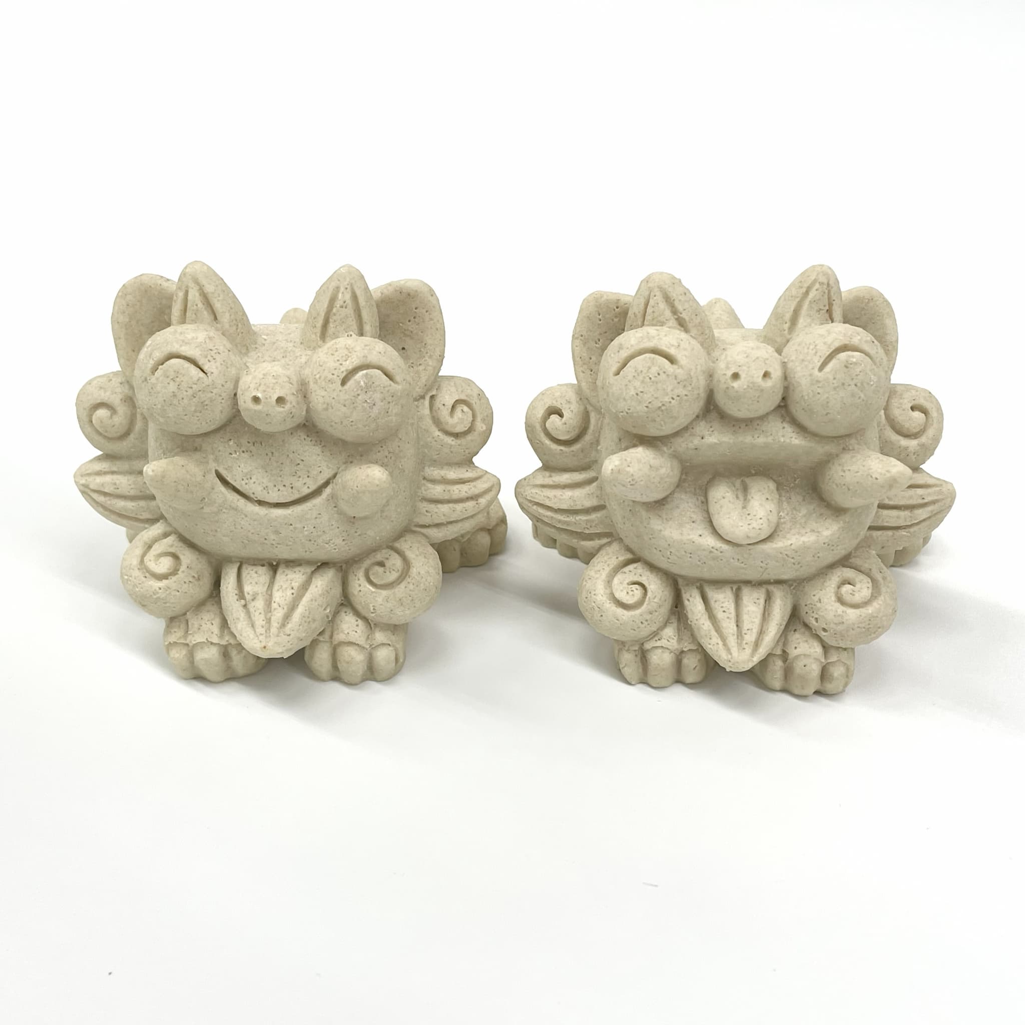 漆喰調ニコニコシーサー(7.8cm)
